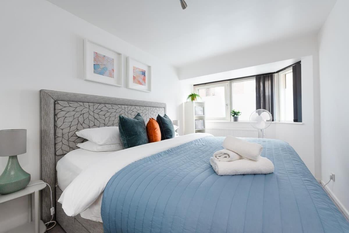 City Center,2 Bedroom Apartment With Parking เคมบริดจ์ ภายนอก รูปภาพ